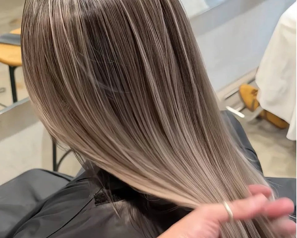 理想のヘアスタイルを実現するメニュー
